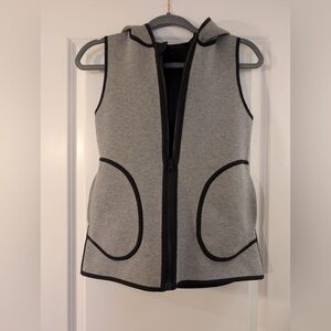 Lululemon Insculpt Reversible Gray Black Scuba Zip Up Hooded Vest Sz 4 Like New